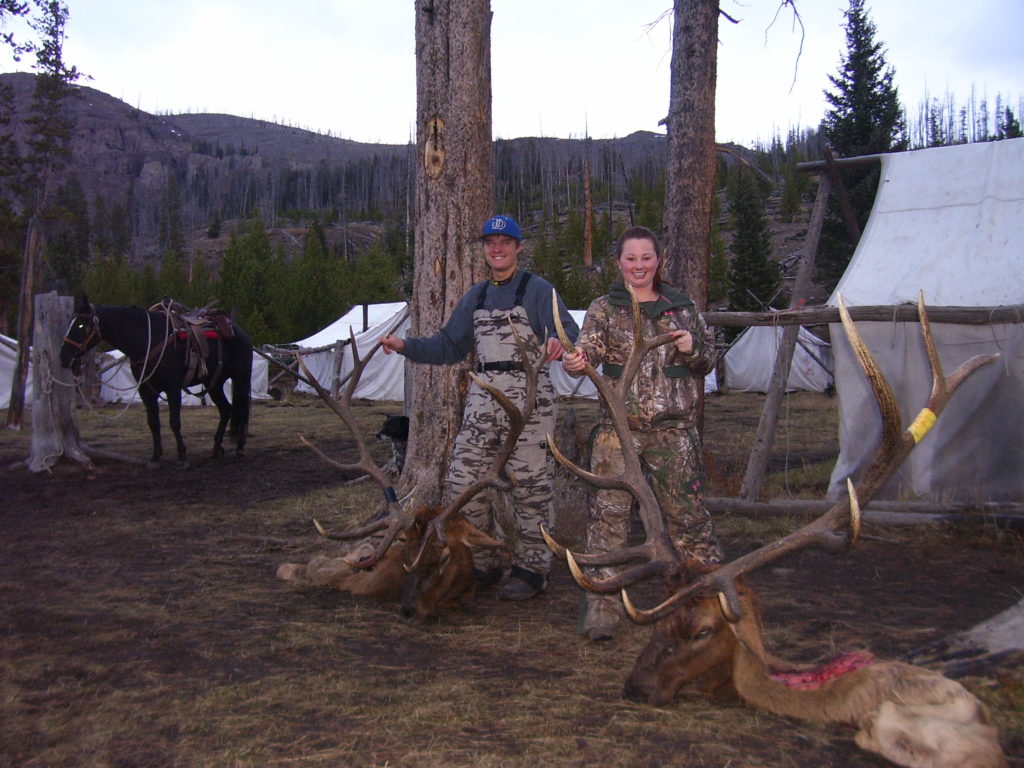 Wyoming Elk Hunting Outfitters Guided Trips Yellowstone Outfitters